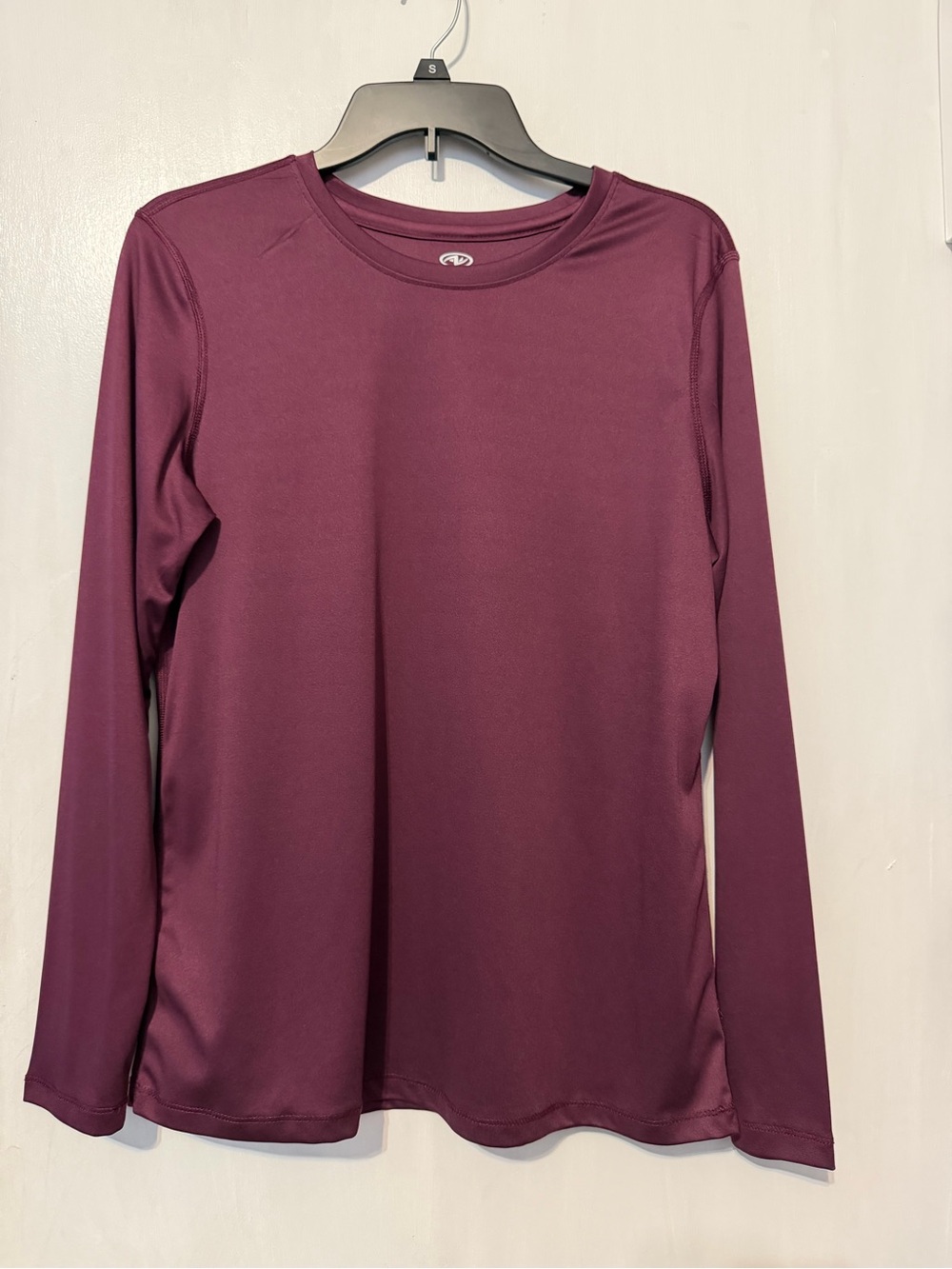 Women’s Athletic Works Pullover Top, Size Medium (8-10)